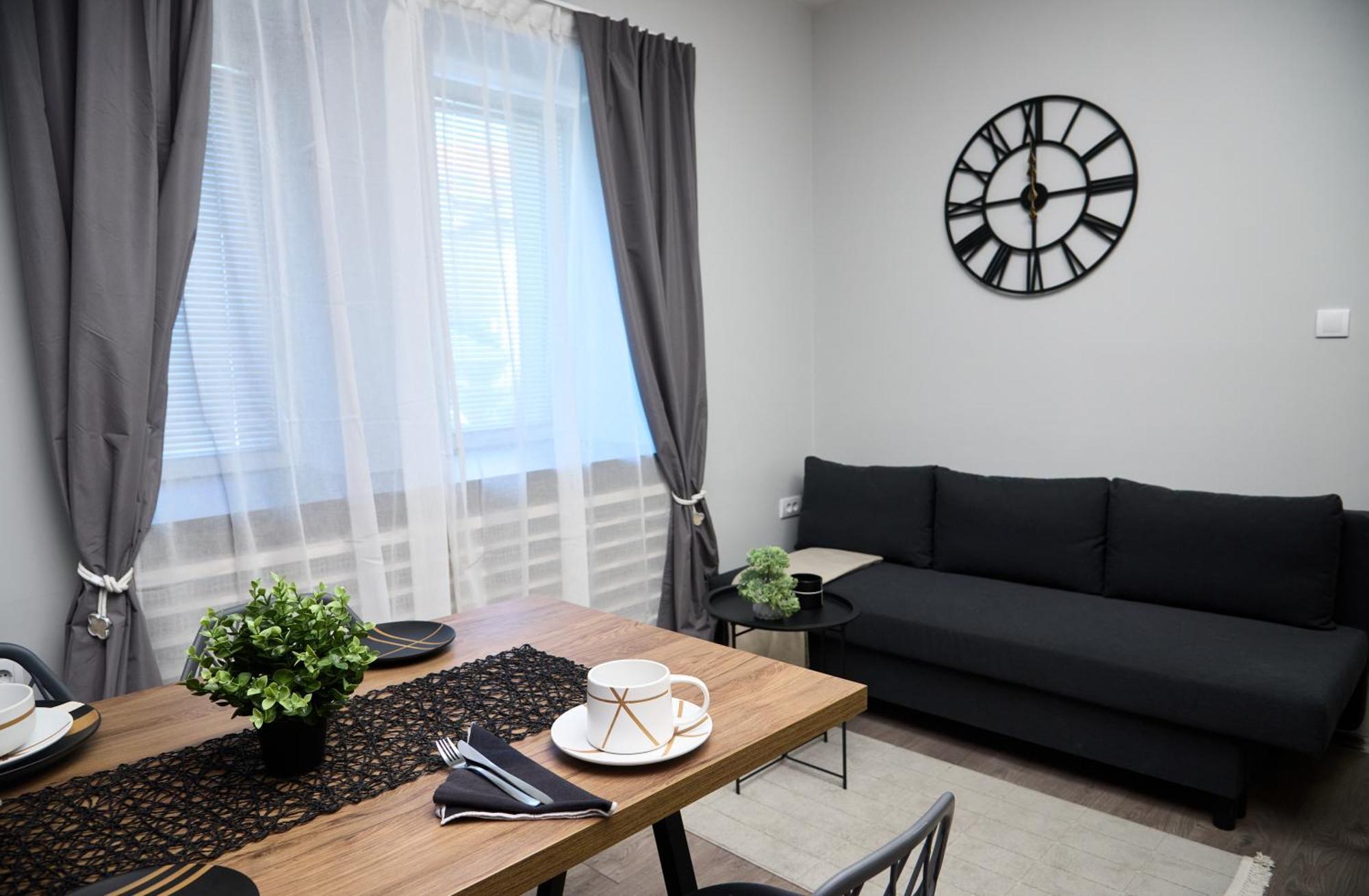 Downtown Boutique Apartments Novi Sad Extérieur photo
